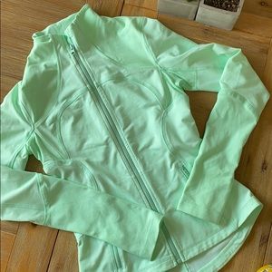 NWOT Lululemon Seafoam Jacket, 6